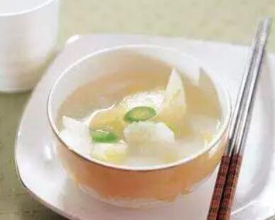 夏秋时节防“上火”